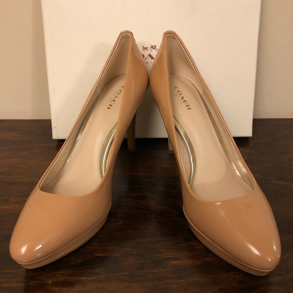 Coach Shoes Coach Giovanni Patent Camel Heels 85 New In